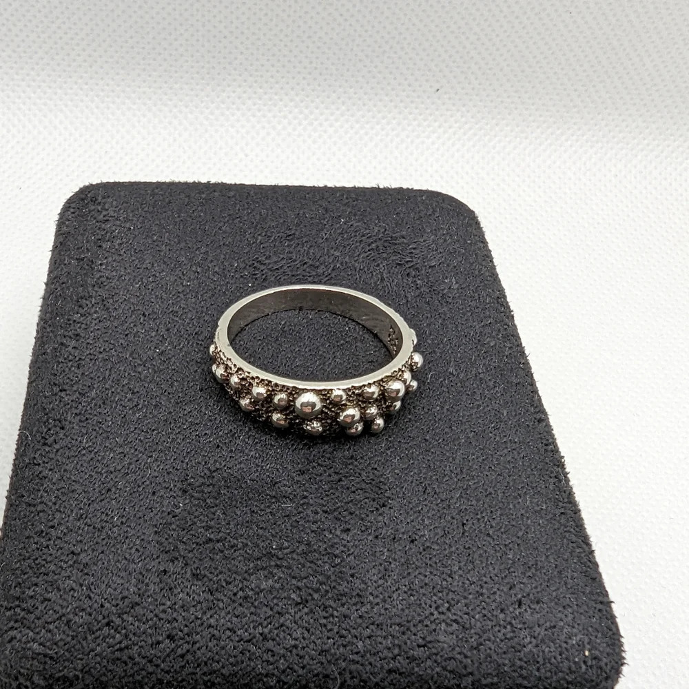 Textured 925 ball ring - Picture 2 of 5
